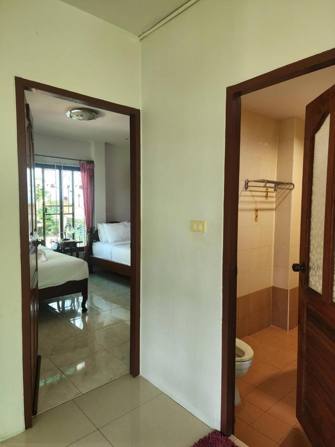 Loy Manee House Phra Nakhon Si Ayutthaya Exterior foto