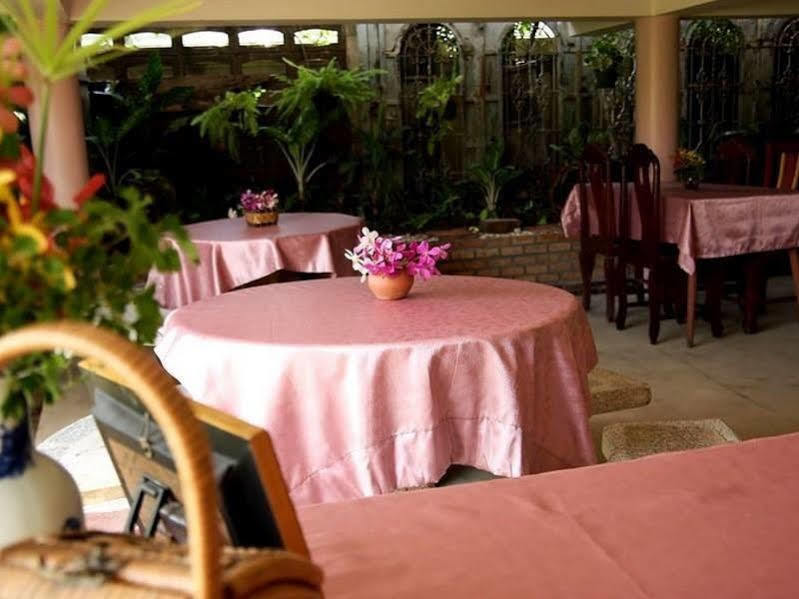 Loy Manee House Phra Nakhon Si Ayutthaya Exterior foto
